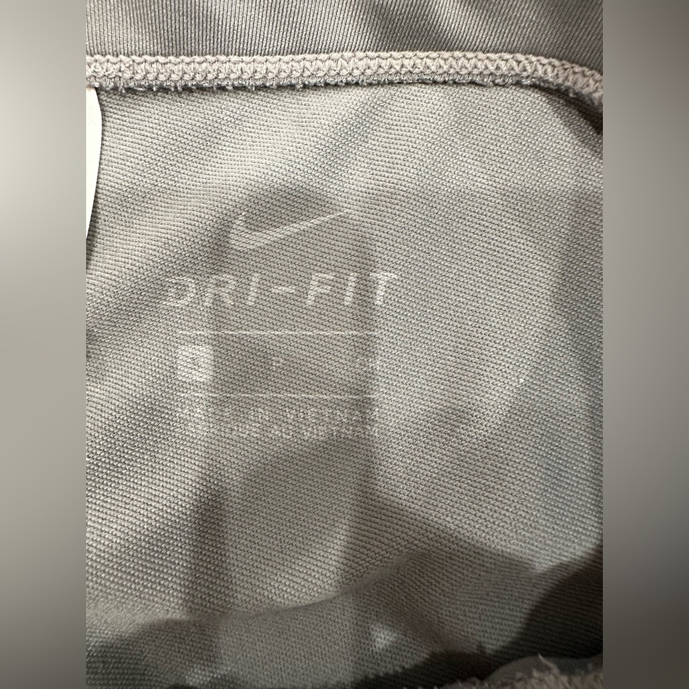 Nike dri-fit tights - great condition - Picture 4 of 4